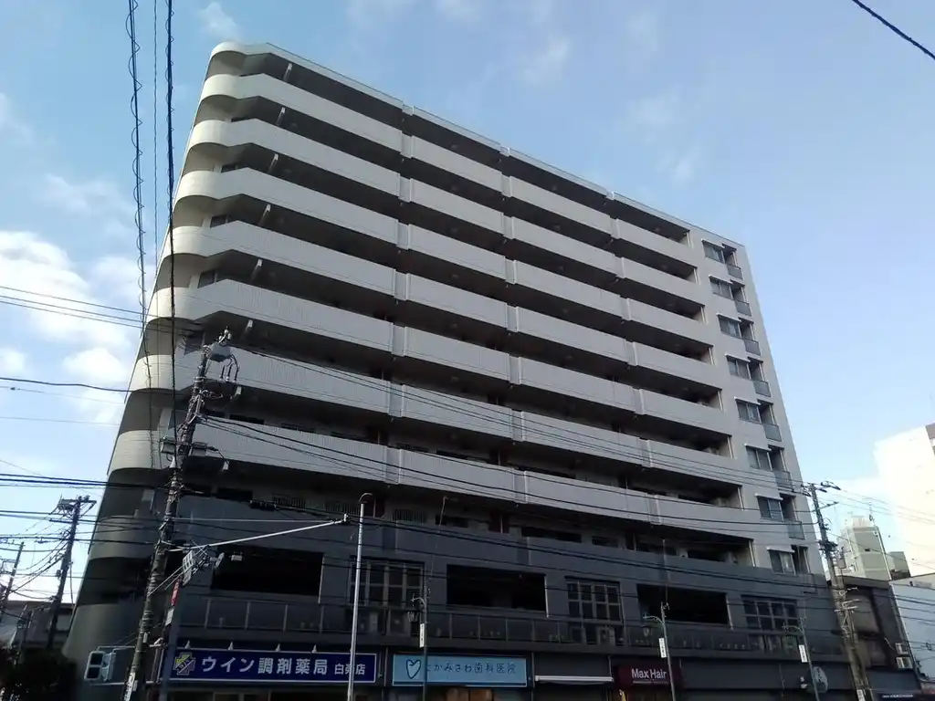 ネオマイム横濱白楽 外観