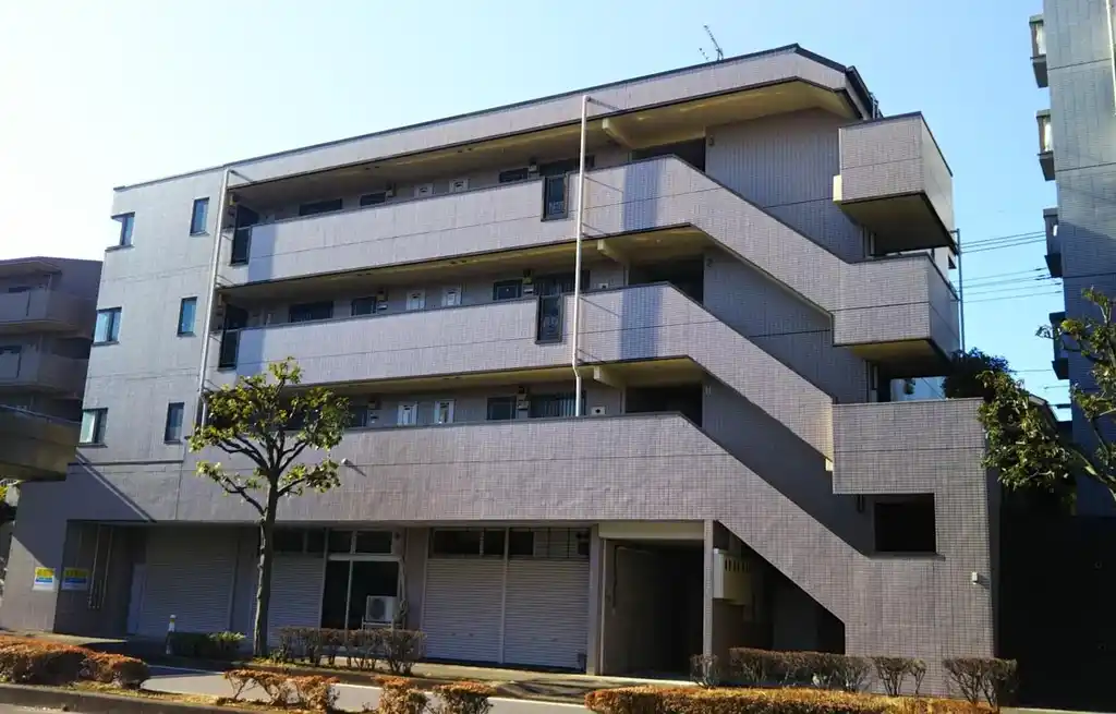 クレッシェンド中川 外観