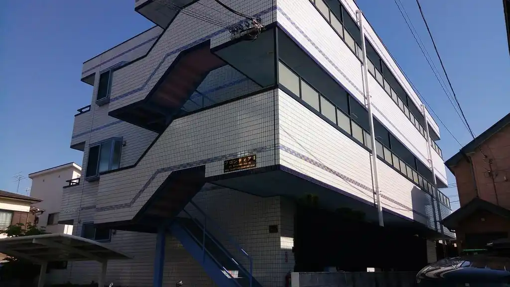 フロンティアI 外観