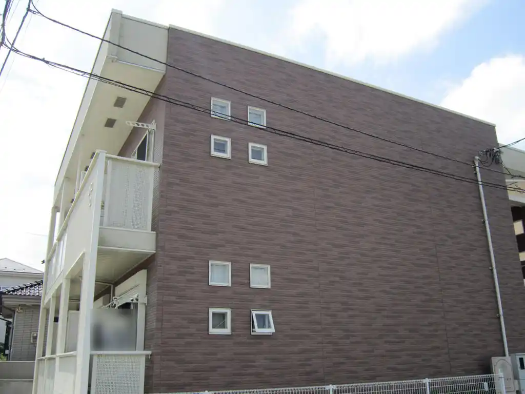 アベニールS 外観