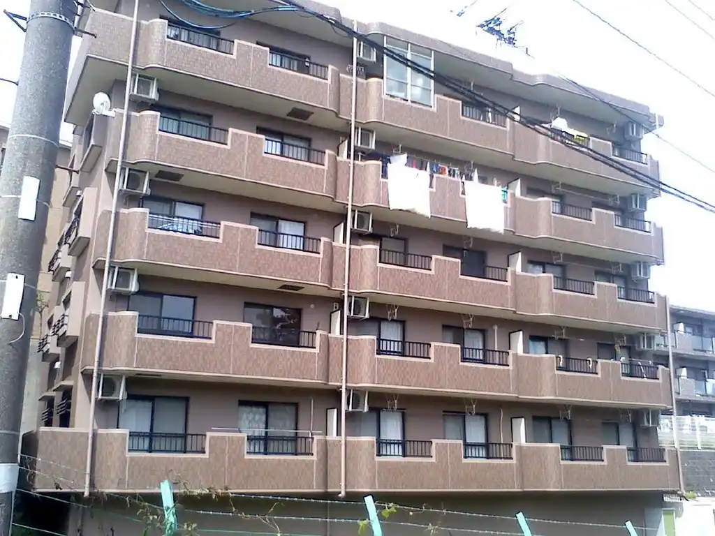 アークつきみ野 外観