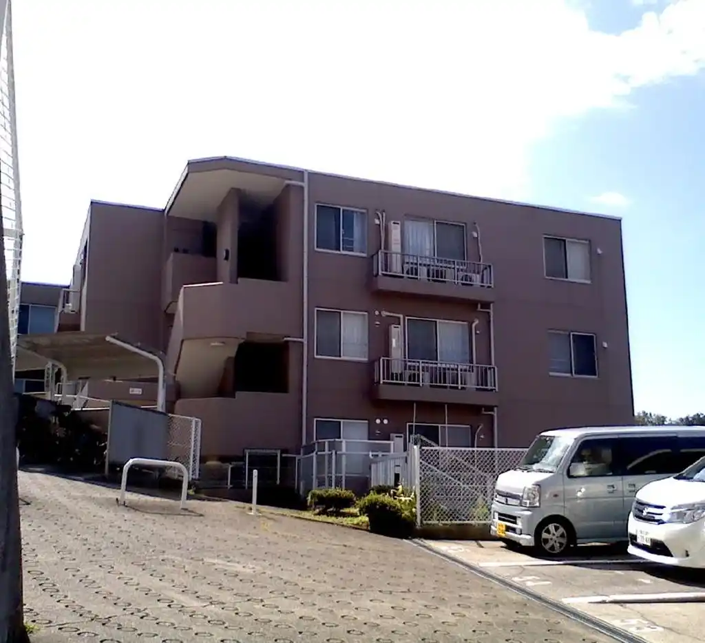 リーベスト中山緑の街B棟 外観