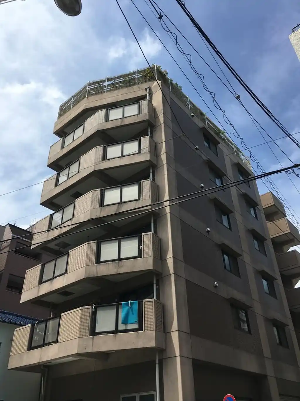 コスモガーデン日暮里 外観