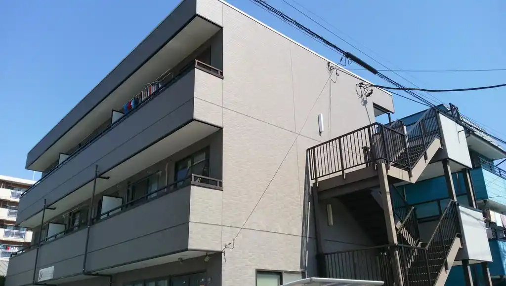 八幡ビル 外観