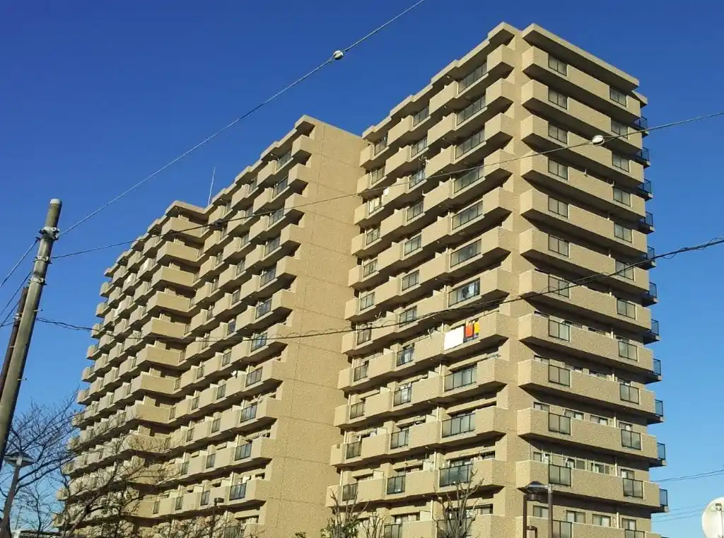 ローヤルシティ鴨居七番館 外観