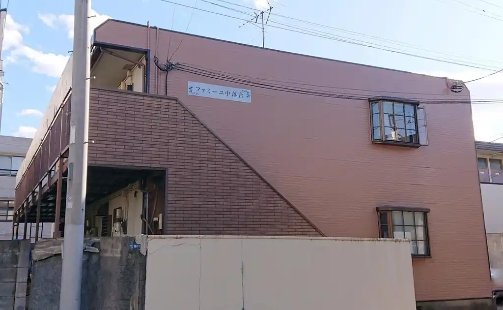 ファミーユ中落合 外観