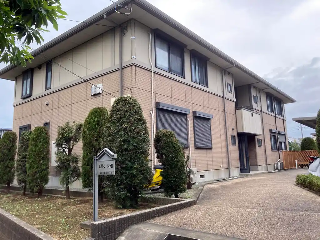 エストレージャB 外観