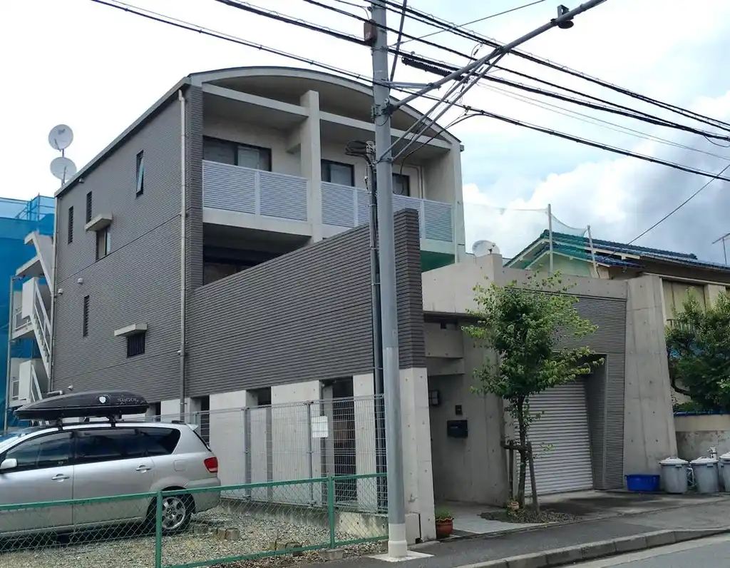 YOUS FLAT 外観