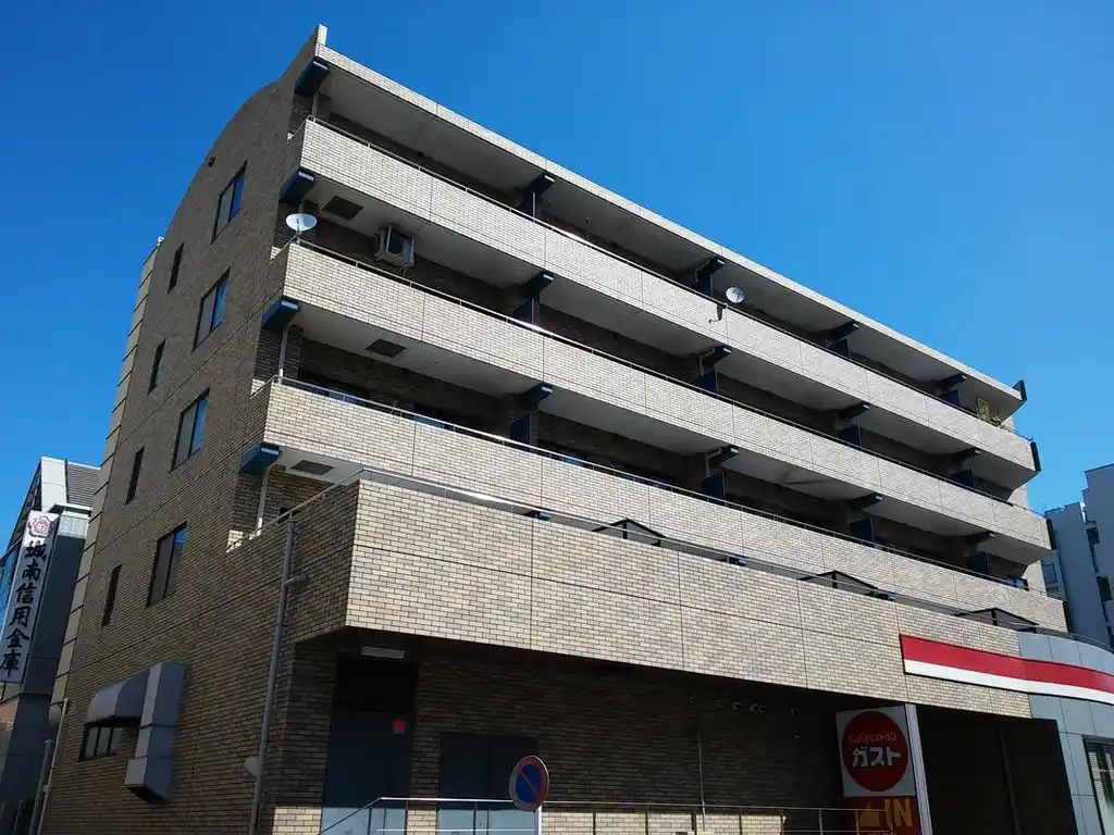 アベニール仲町台 外観