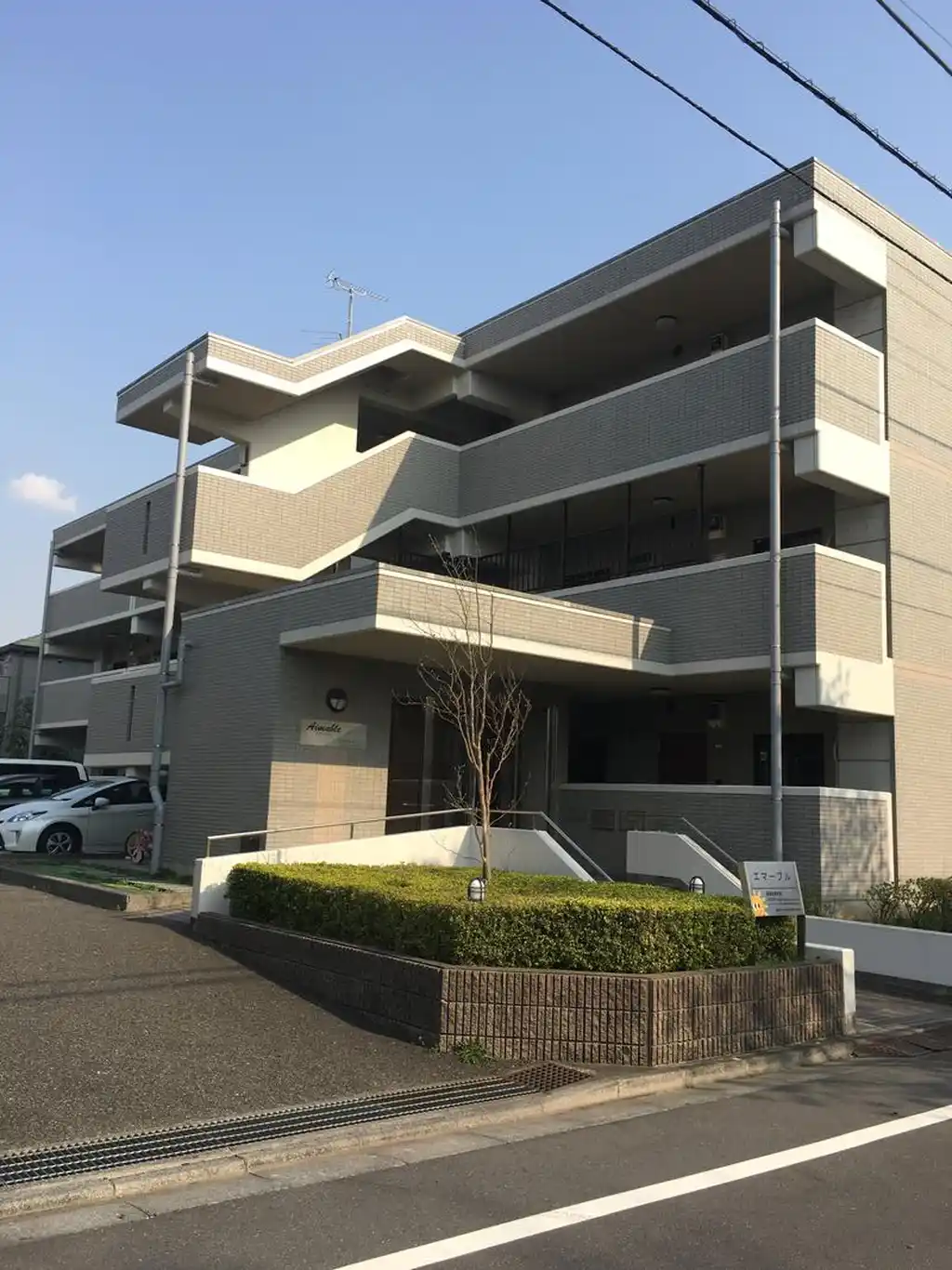 エマーブル 外観