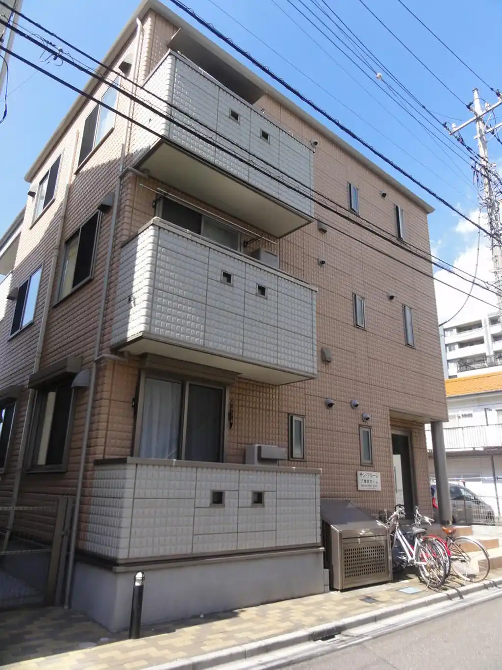 サン・フルーレ 外観
