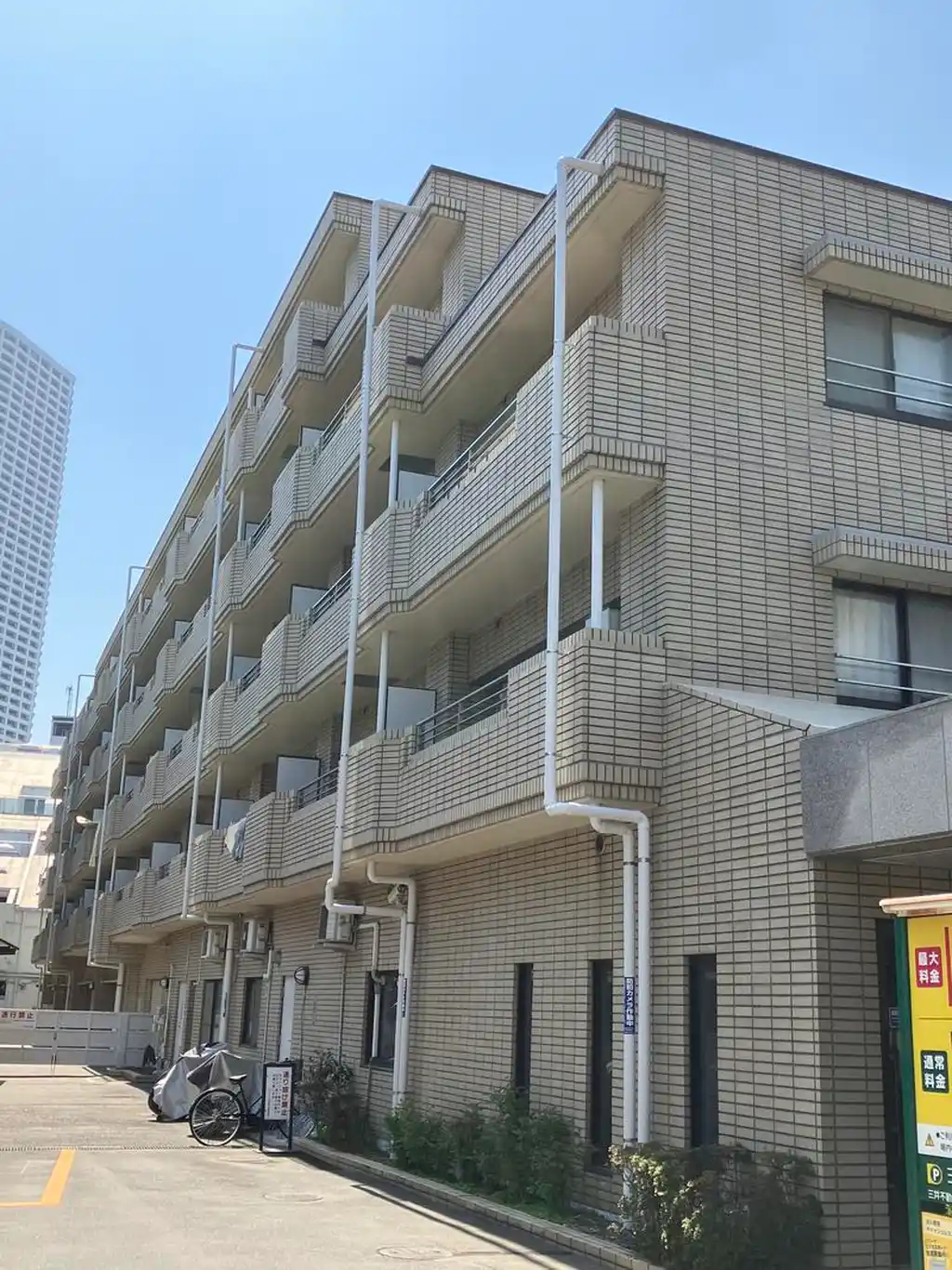 シャルマン中野坂上 外観