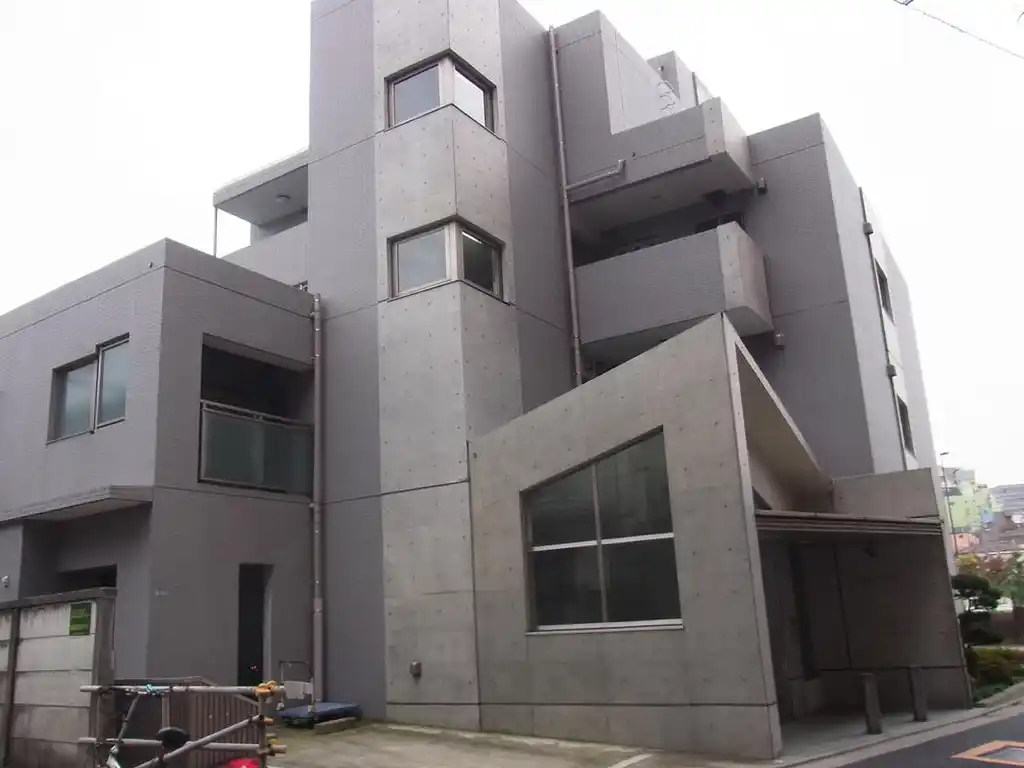 バロアールケヤキ 外観
