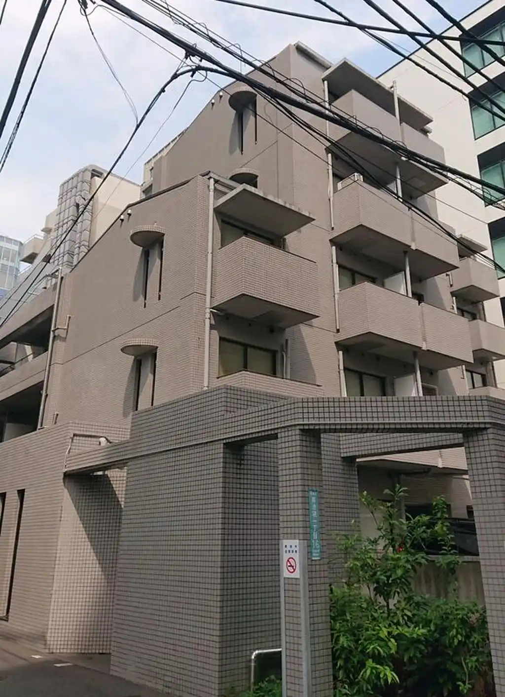 ワーベ寿々 外観