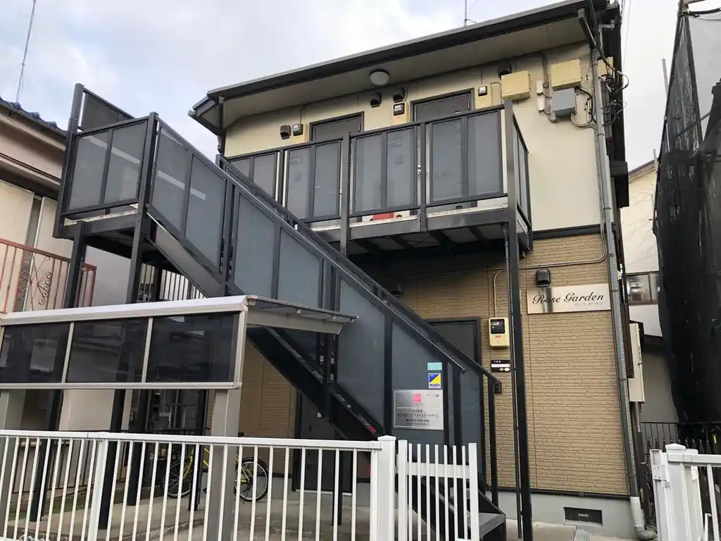 ローズガーデン 外観