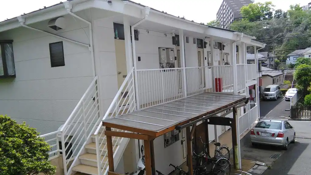 百合丘ホワイトハイツ 外観