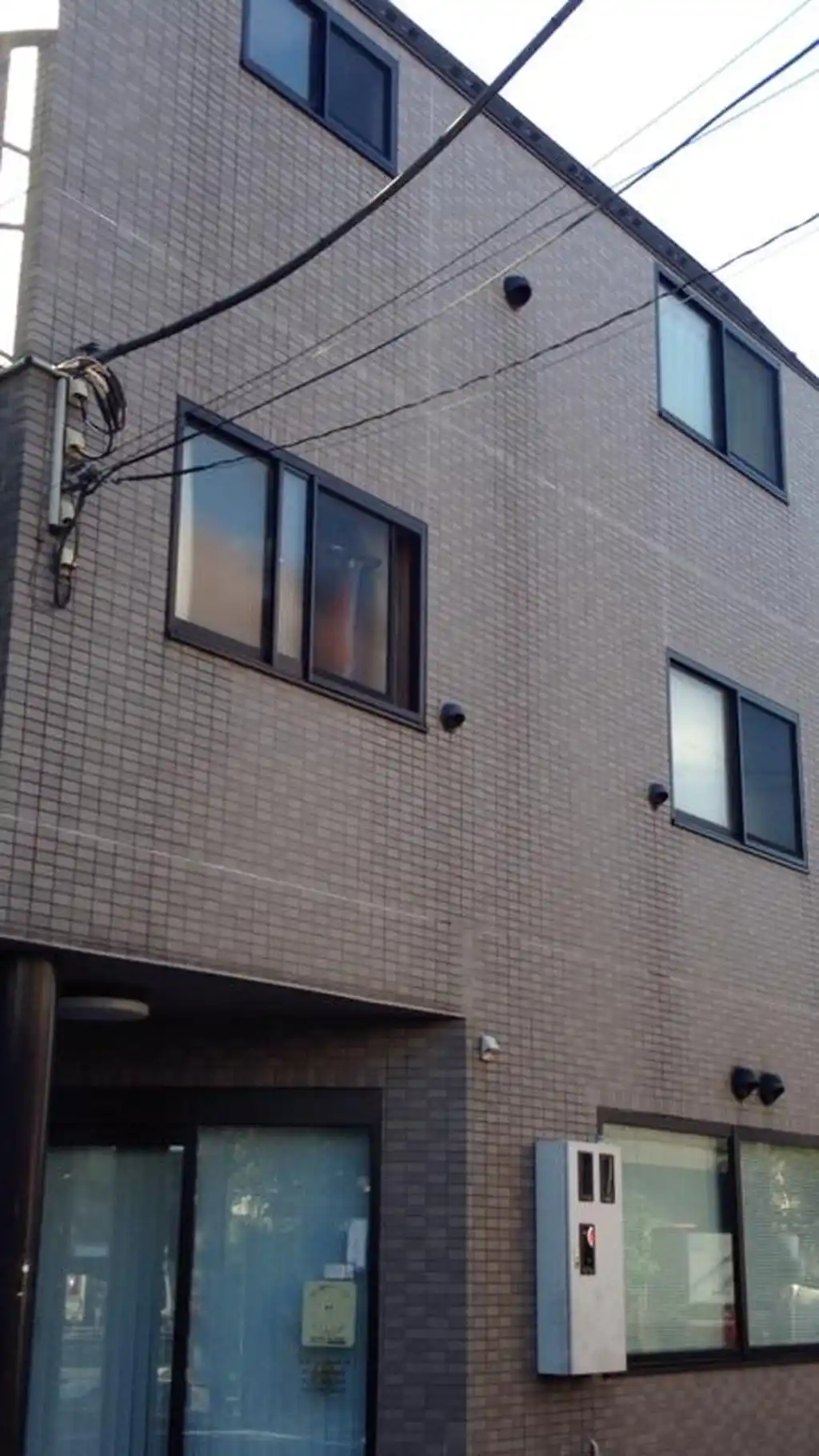 シャトル小茂根 外観