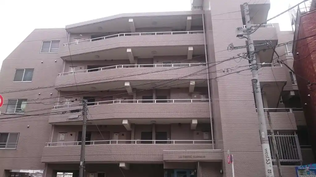 カーサフォレストーネ東中野 外観