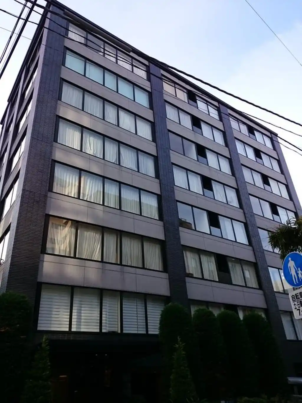 クレアーレ麹町 外観