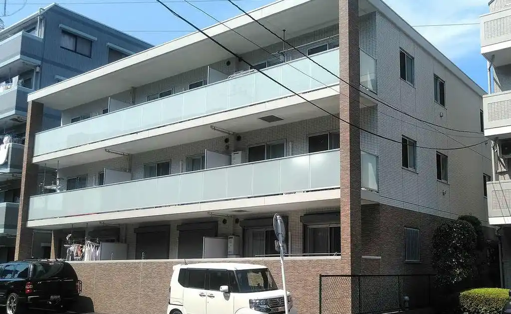 ヴィクトリー5 外観