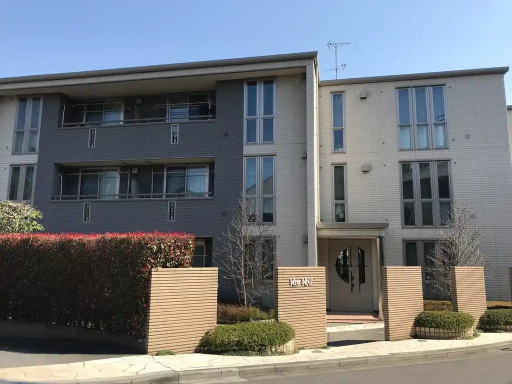 バンベール 外観