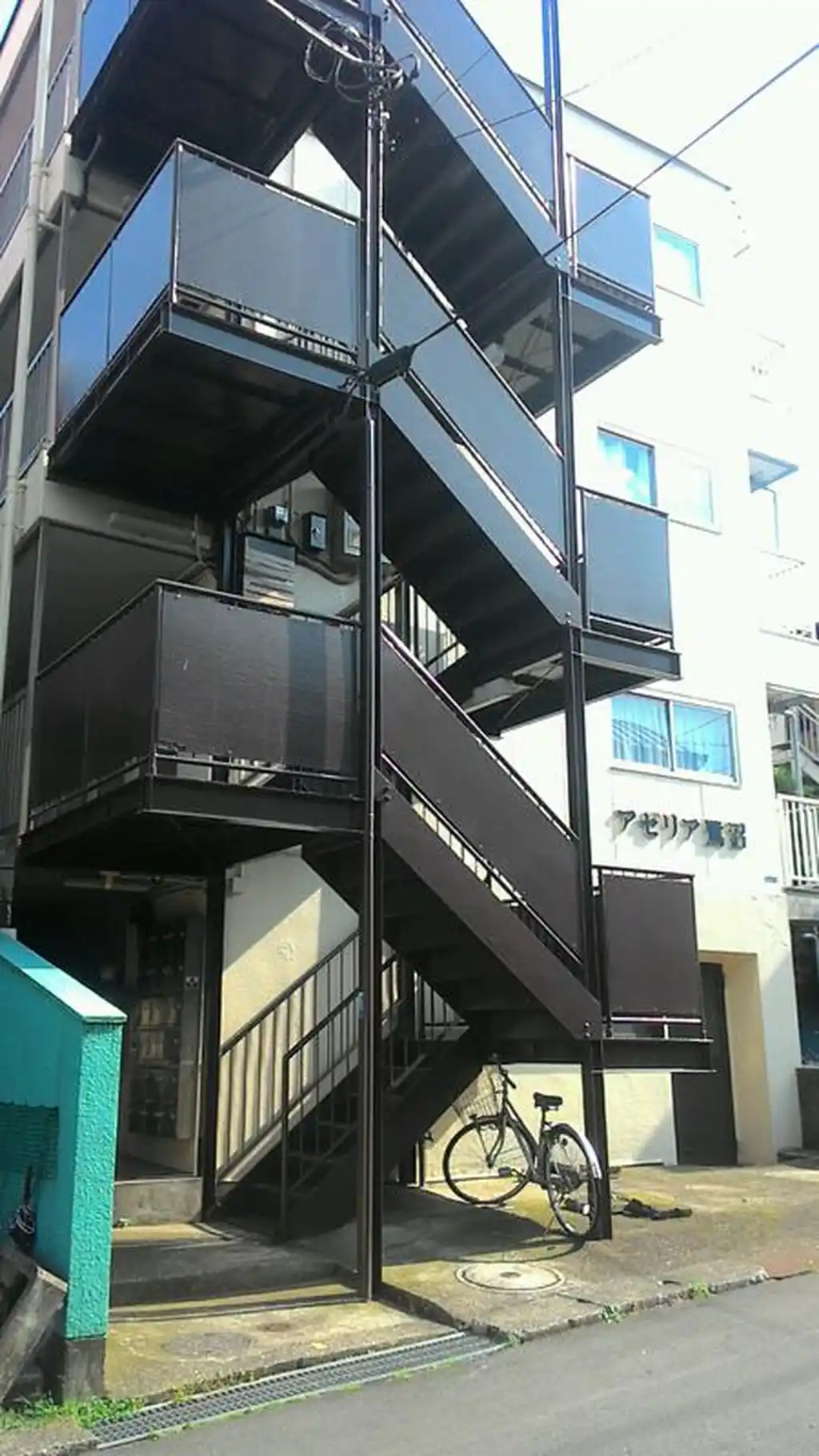 アゼリア鷺沼 外観