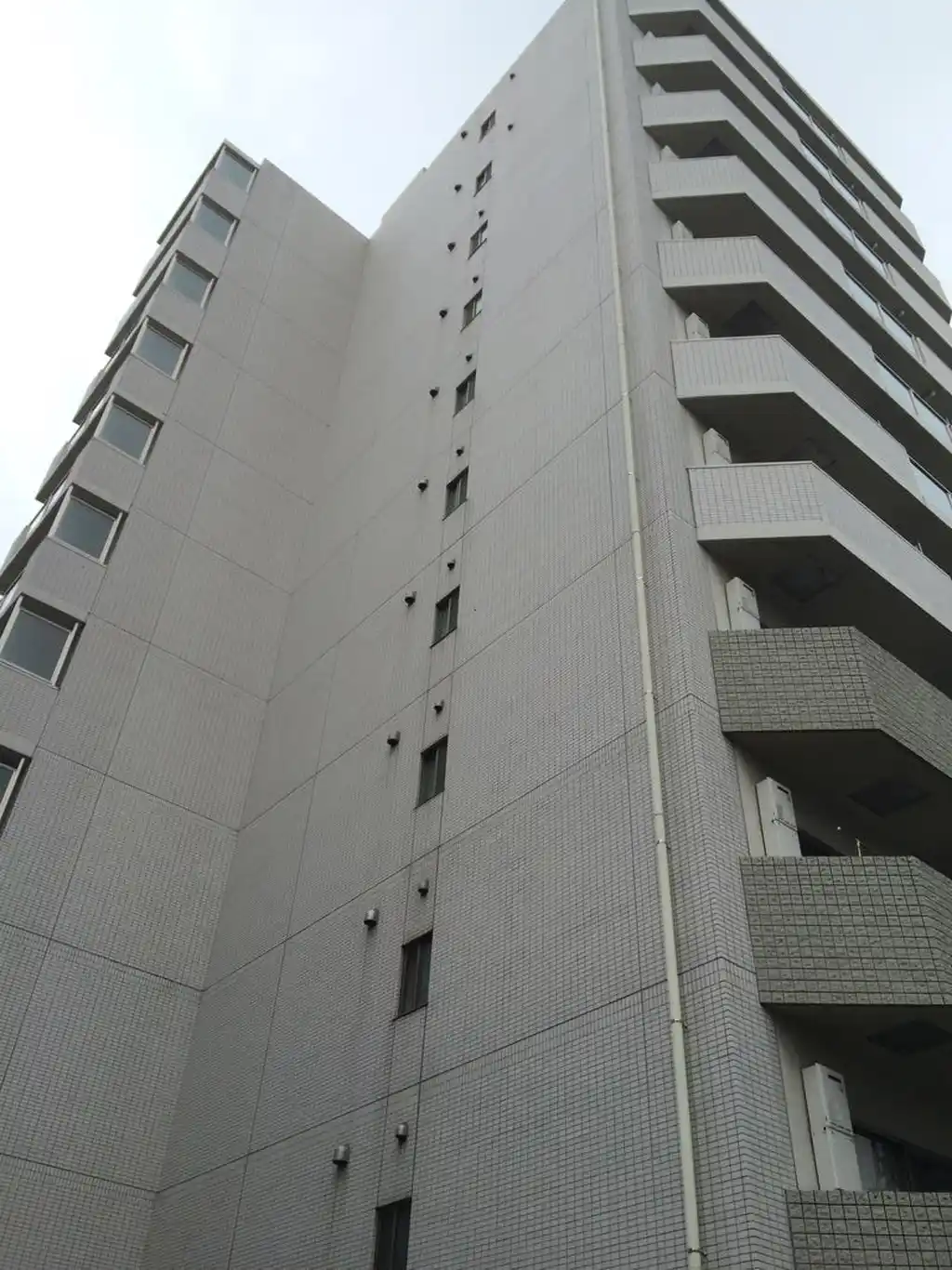 アンテニア三田慶大前 外観