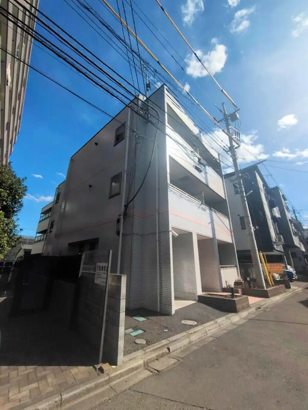 ターナ・クレア 外観