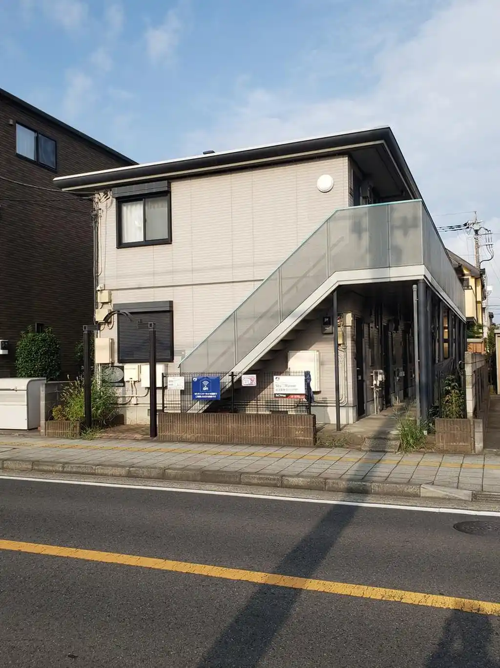 パインセンチュリー 外観