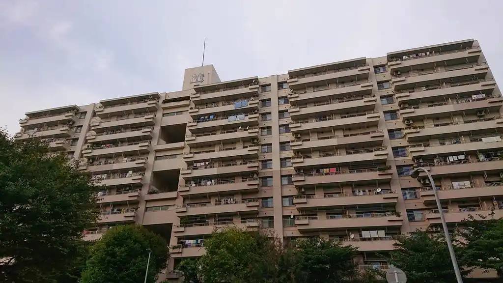 若葉台団地2-18号棟 外観