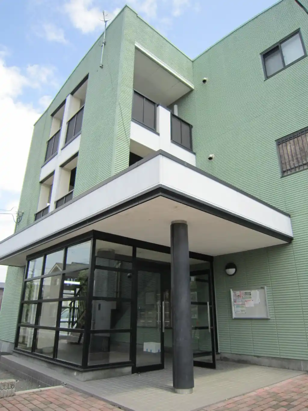 ルルーディ フヨ 外観