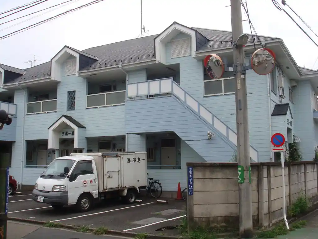 三鷹一番館 外観