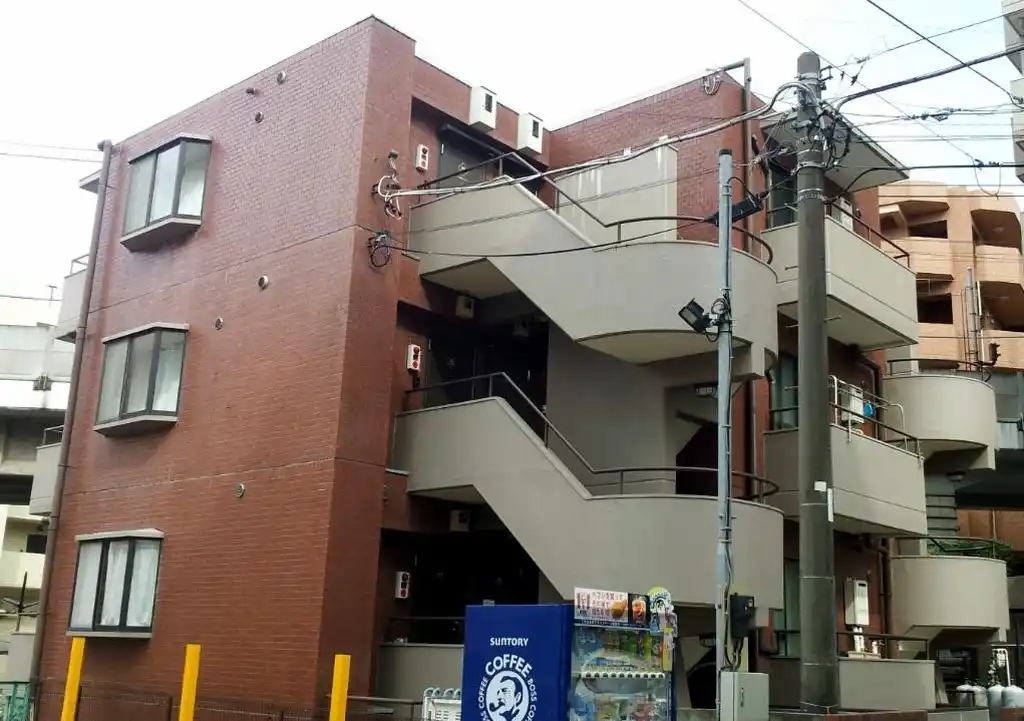 ロイヤルメゾンあざみ野 外観