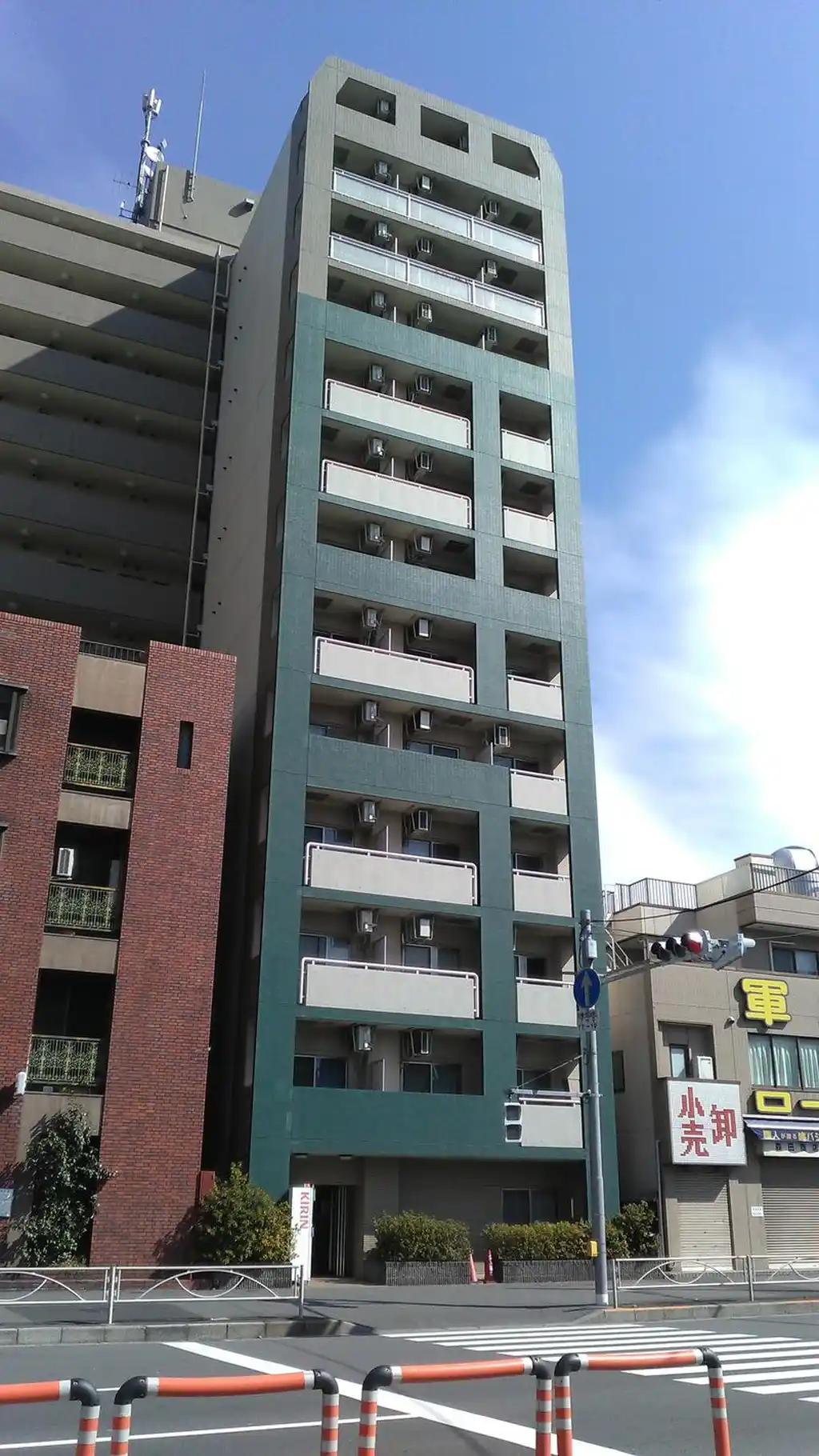 メインステージ巣鴨 外観