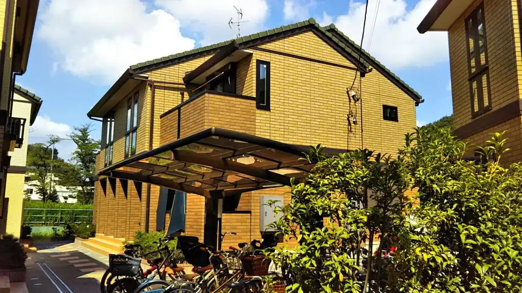 アブラメンタウン J 外観