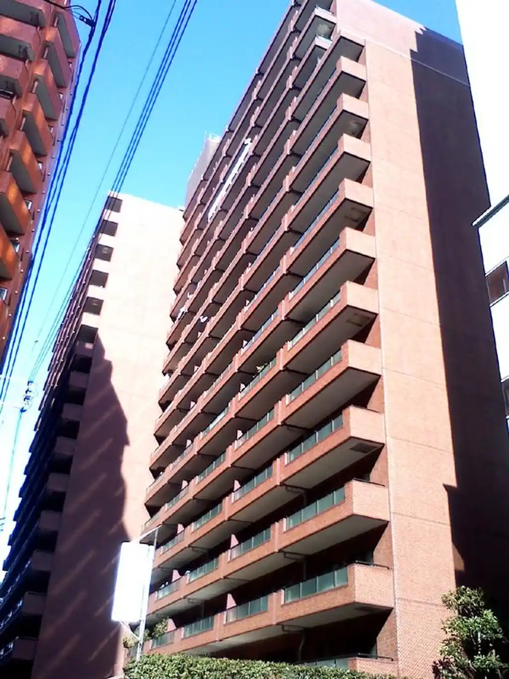 ファミール西新宿 外観