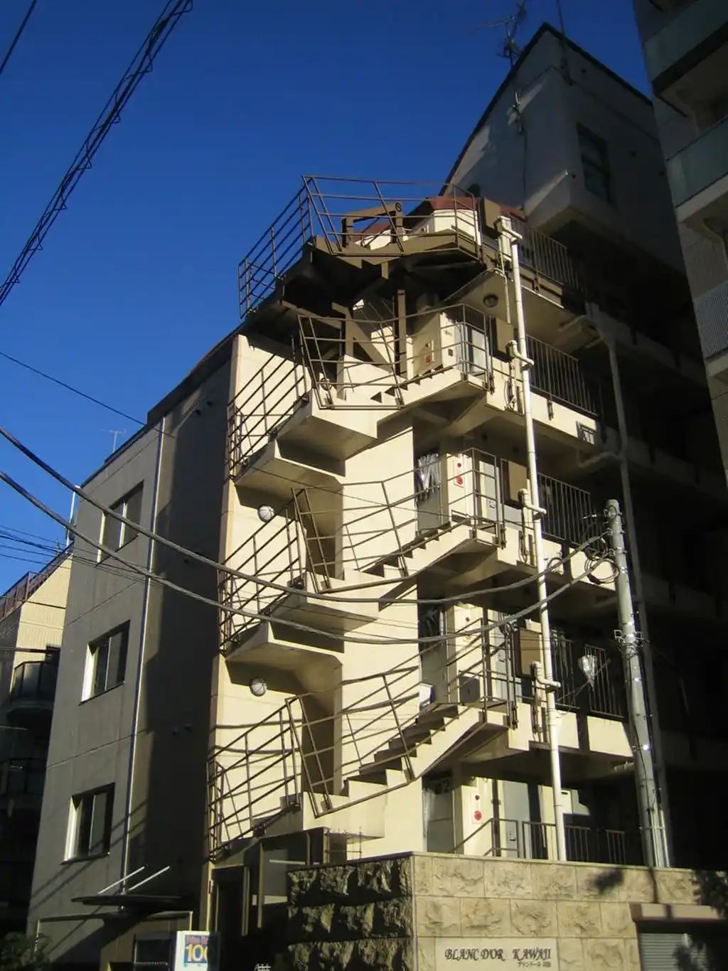 シーズ川崎本町 外観