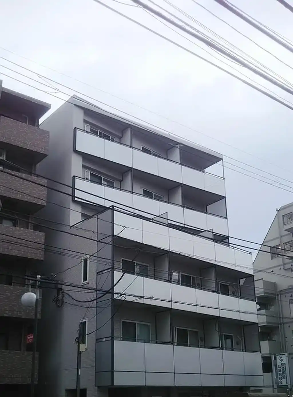 HNB 外観