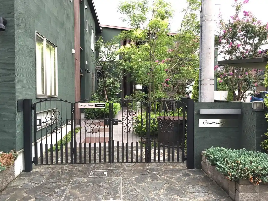 コモネージ 外観