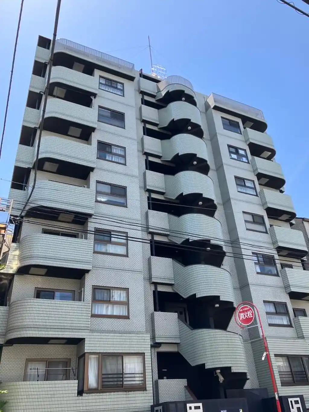 レブロ中野新橋 外観