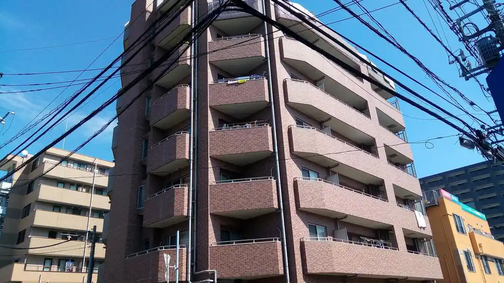 アンビシャスプラッツァ越谷 外観