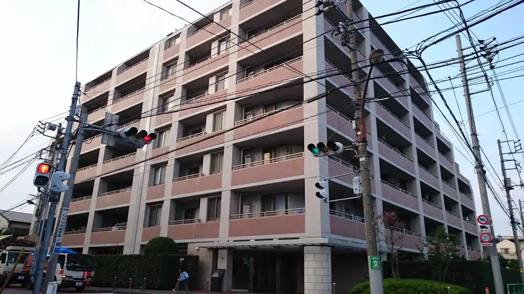 ラヴィドール石神井公園 外観