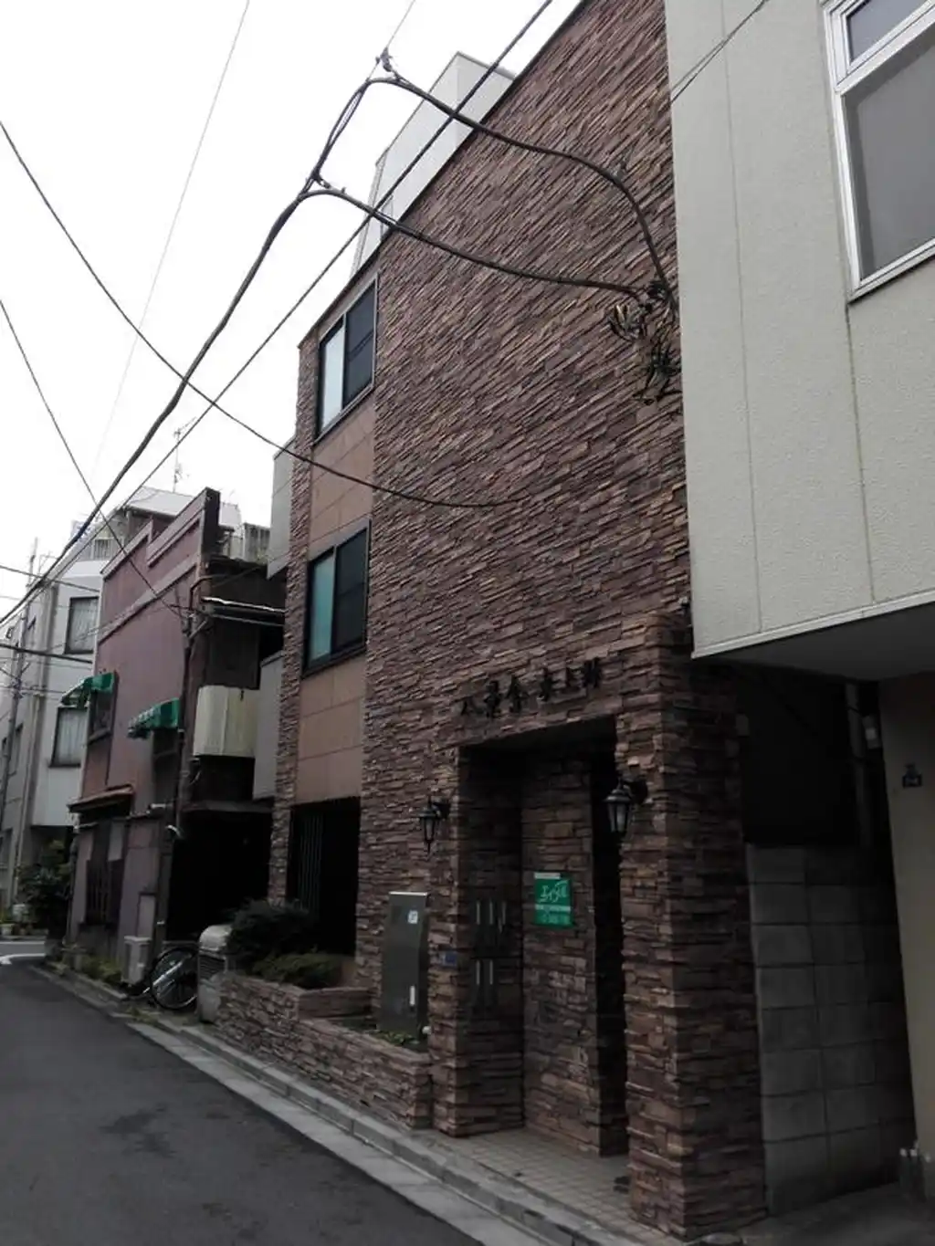 八景舎東上野 外観