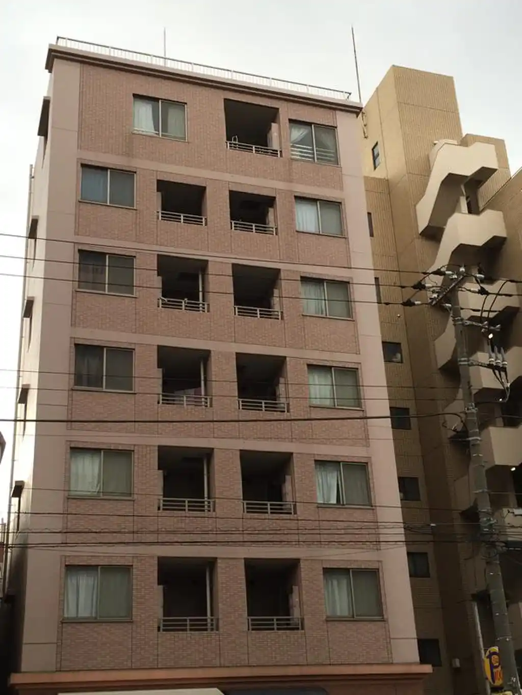 ラ・ファミーユ 外観