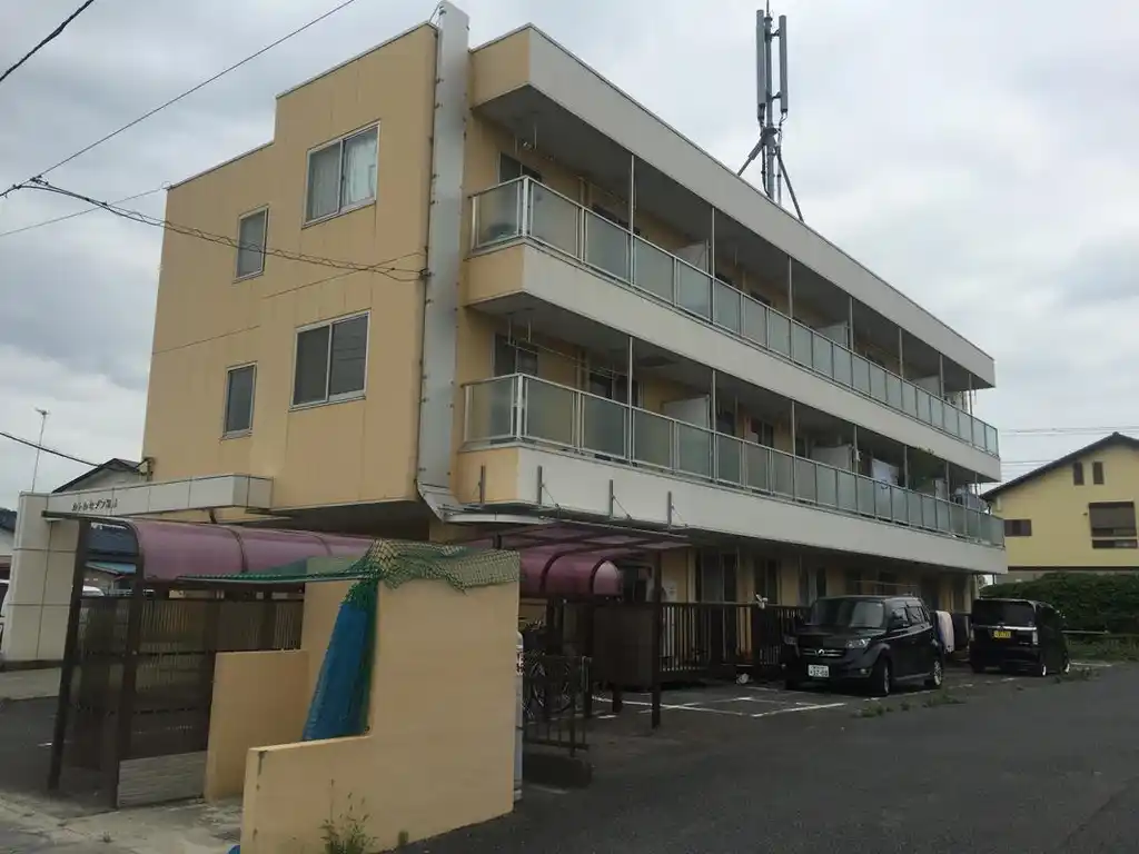 カトルセゾン湘南 外観