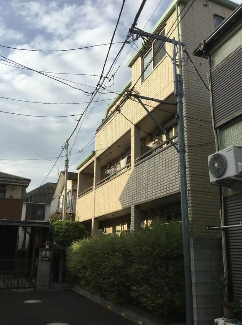 ベルハウス下馬 外観