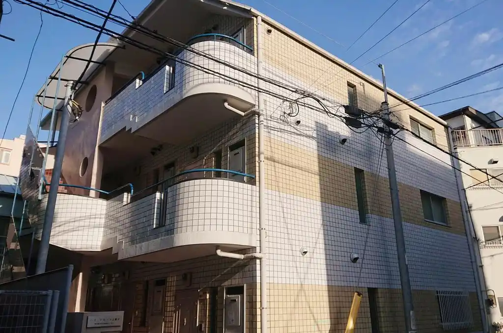 ベイ・アルファ上富士 外観