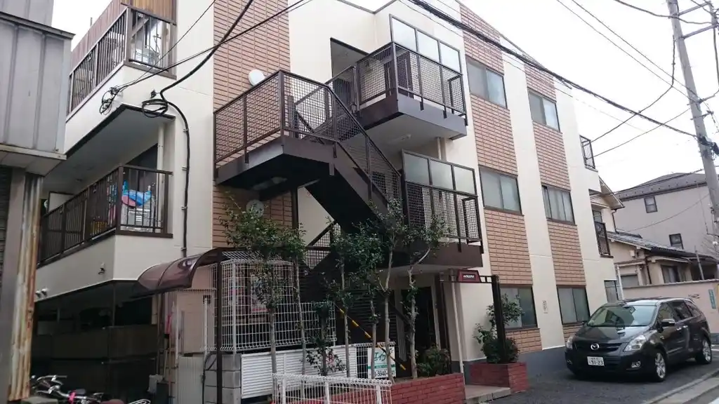 ハイネスアライ 外観