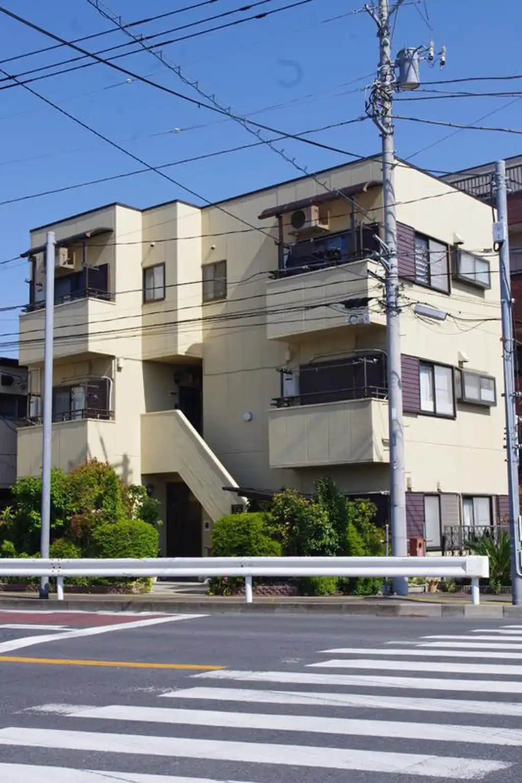 天山 外観