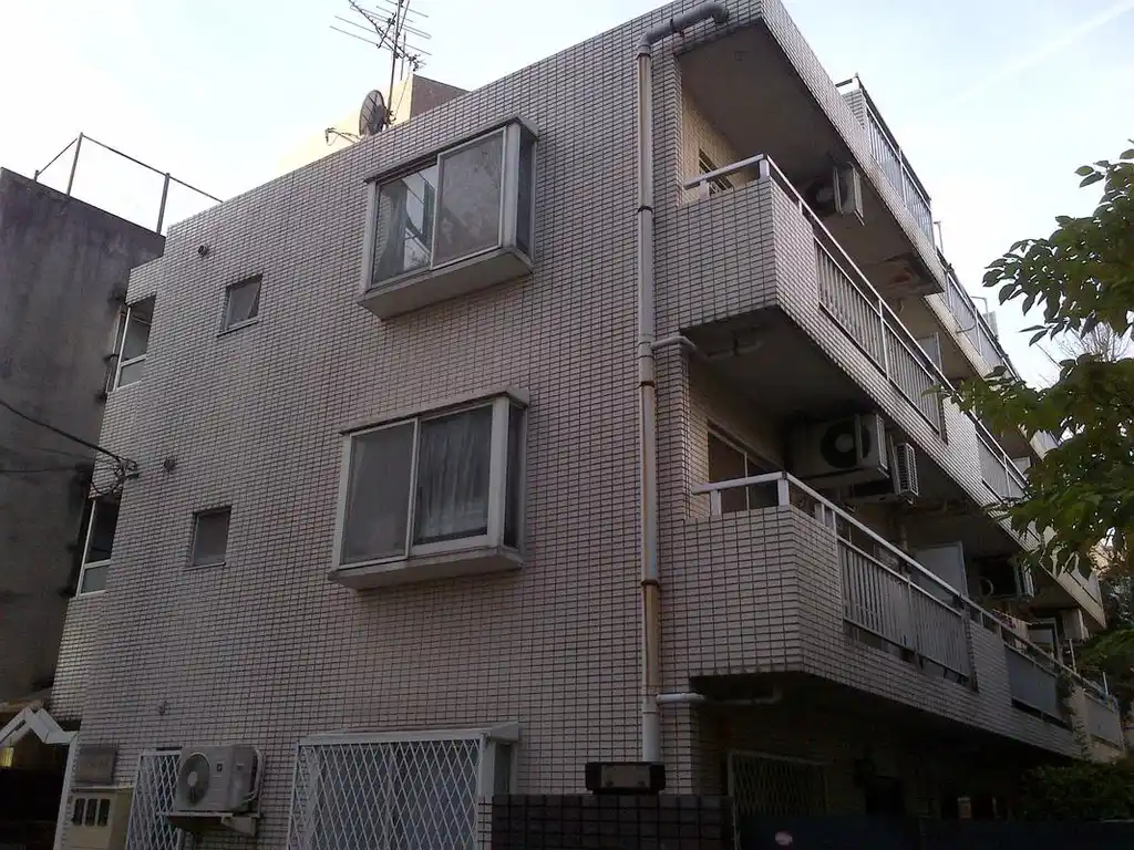 バロネス荻窪 外観